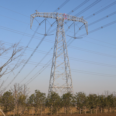 Puissance à haute tension Q235b de tension élevée d'angle de tour électrique de transmission de norme ANSI